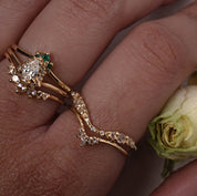 Gouden Beacen ring met diamanten van Laurie Fleming