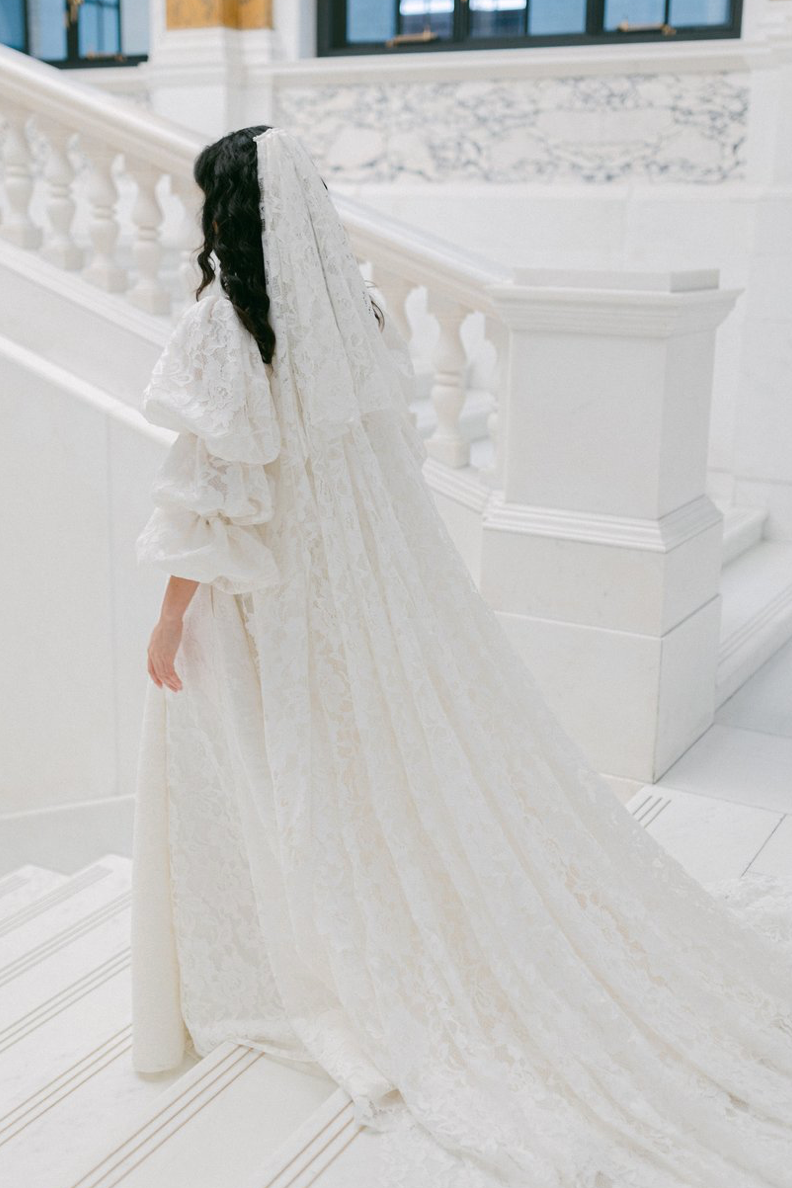 Dominique_Dress-Halfpenny-Wildatheartbridal03.png