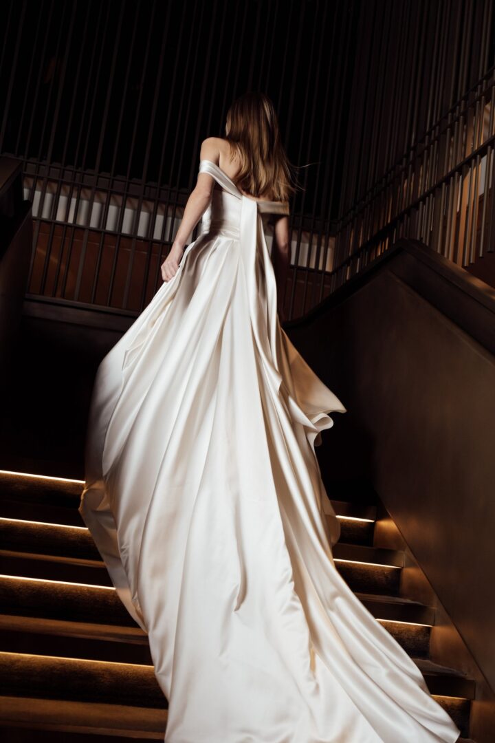 Dove_skirt_halfpennylondon_wildatheartbridal2.jpg