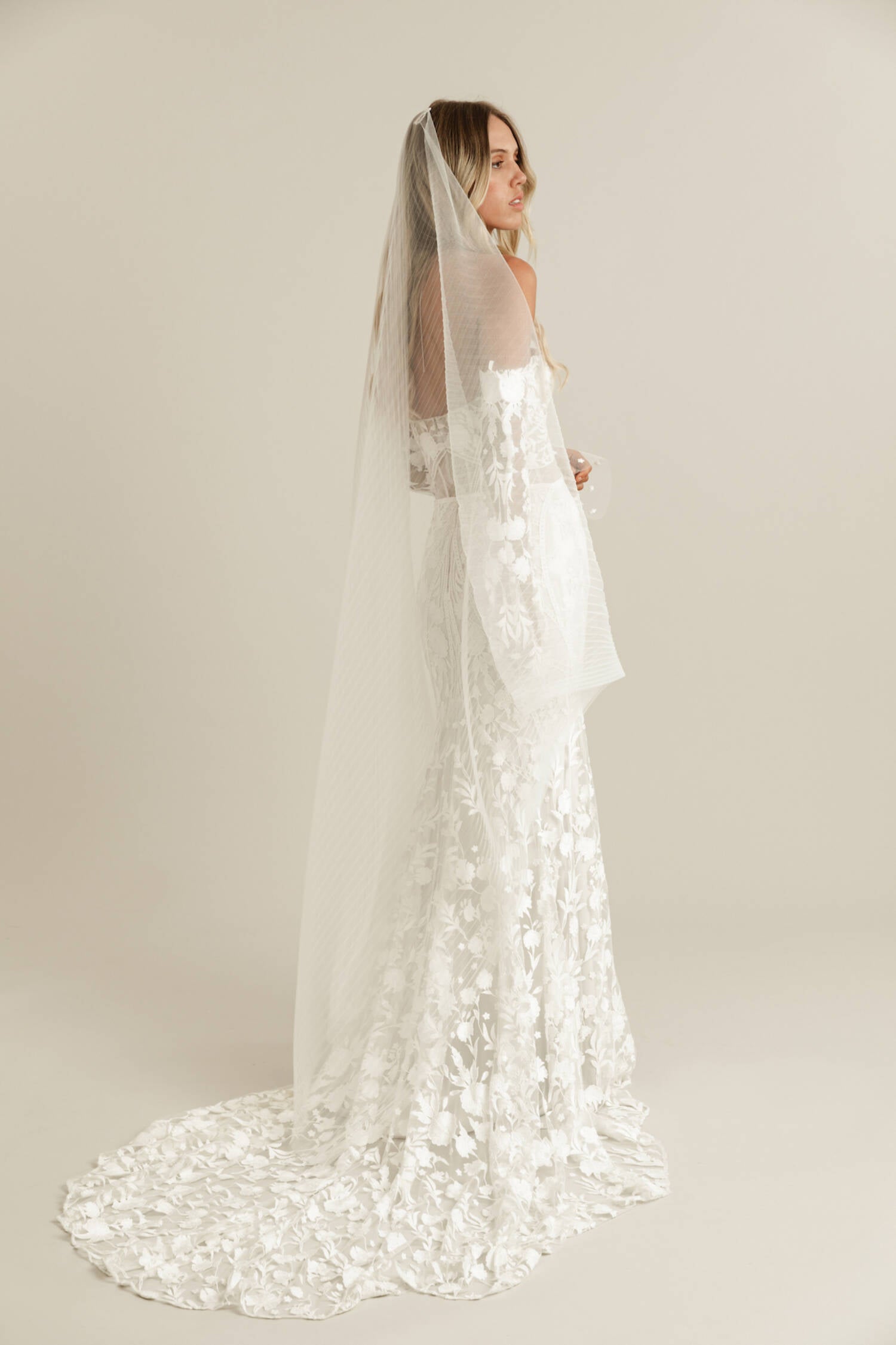 Jasper veil Bohemian  sluier met een plissé van Rue de Seine