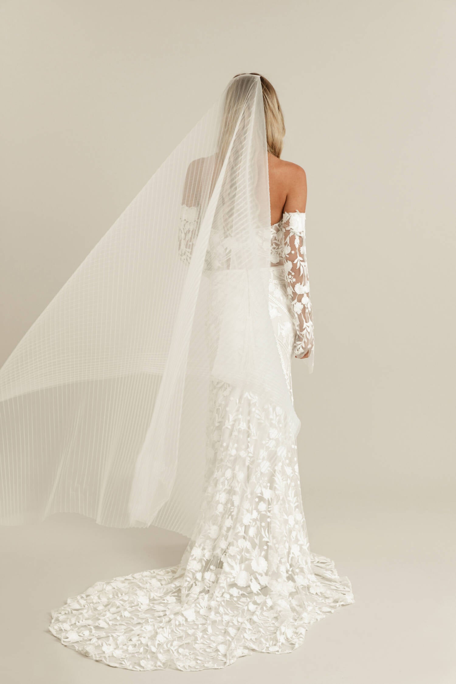 Jasper veil Bohemian  sluier met een plissé van Rue de Seine