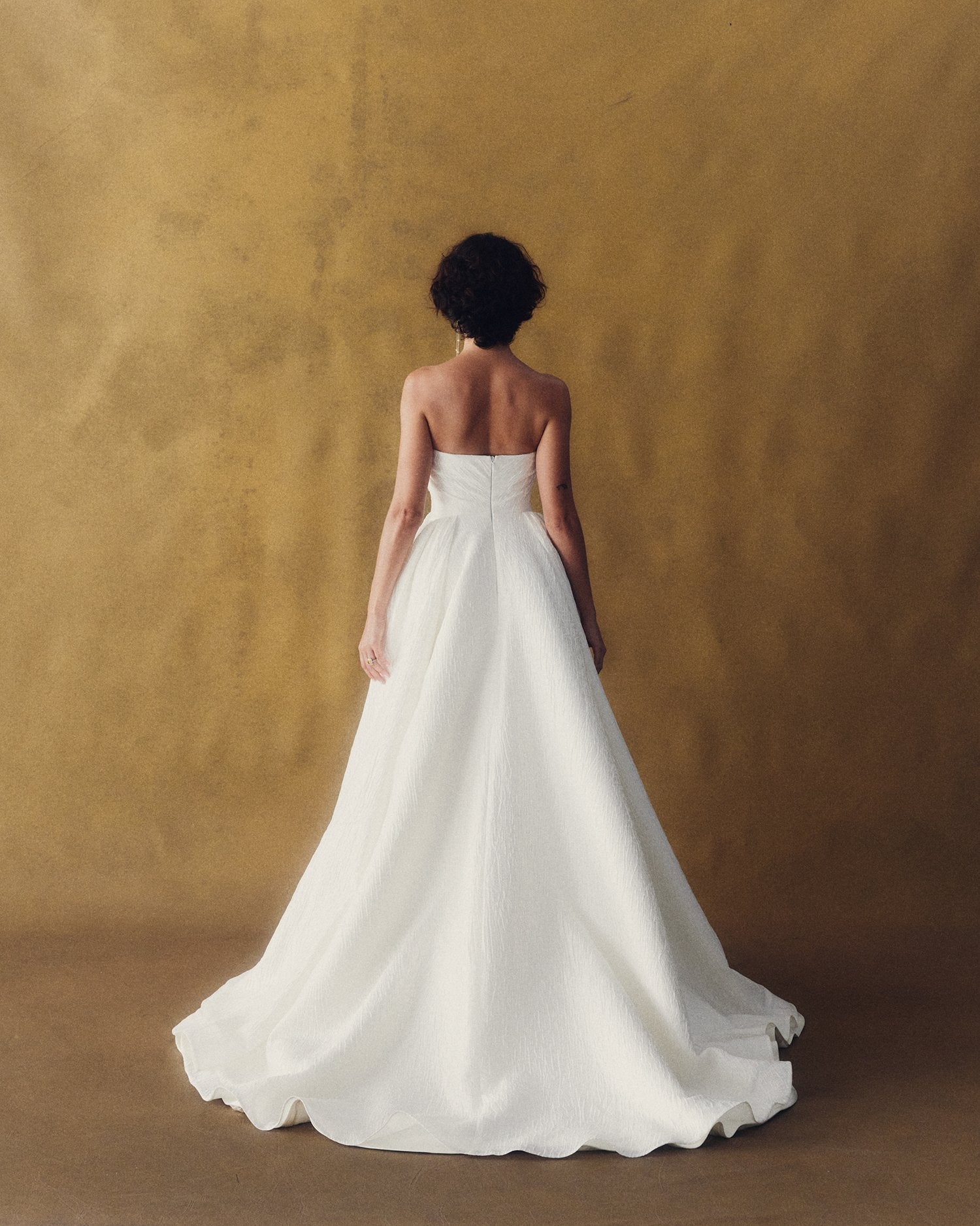 Maho trouwjurk van Prea James Bridal. Een A-lijn, strapless trouwjurk met corset.