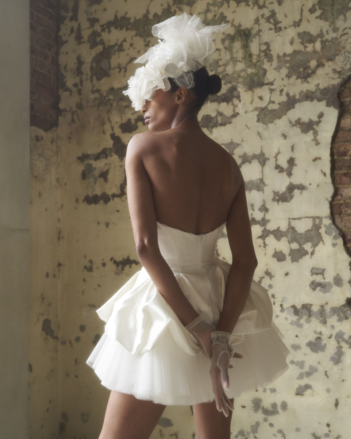Raven Corset & Joe Petticoat trouwjurk van Vivienne Westwood. Exclusief verkrijgbaar bij Wild At Heart Bridal Nederland.