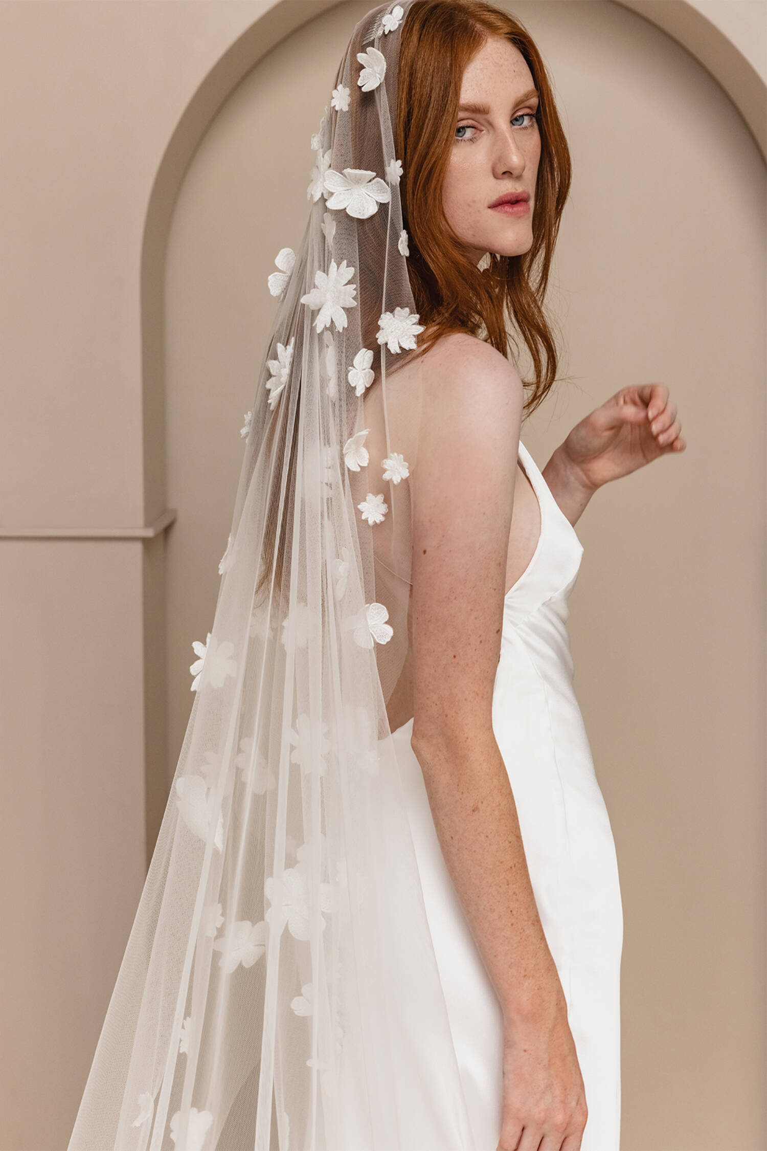 Cora veil romantisch gebloemde bohemian sluier van Rue De Seine