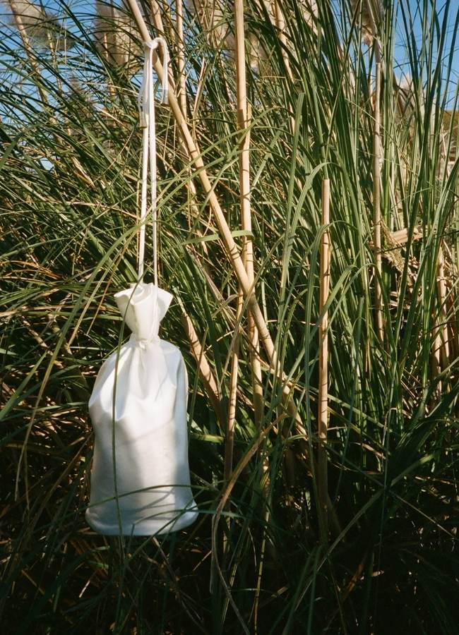 Handtas in ivory van Bon Bride