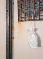 Handtas in ivory van Bon Bride