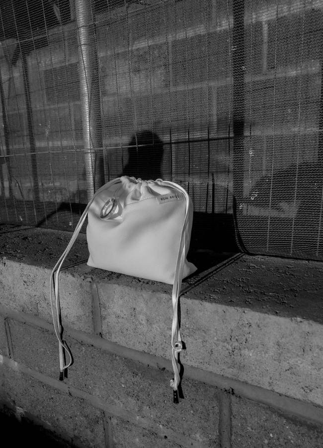 Handtas in ivory van Bon Bride