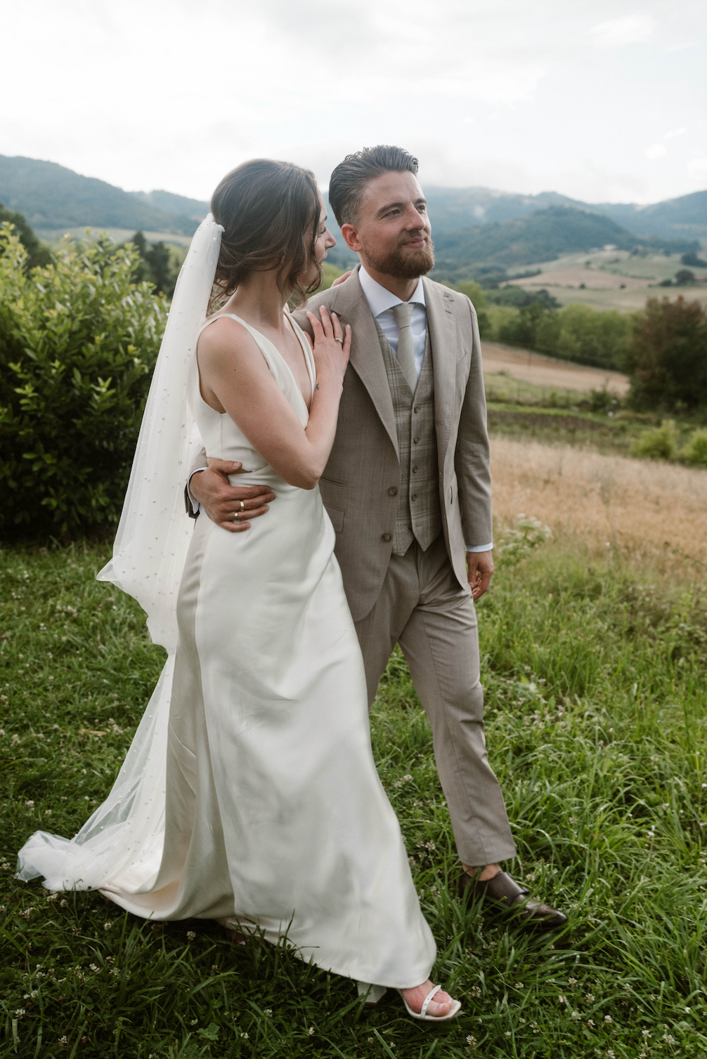 Wild at heart bride Lotte: Een intieme driedaagse bruiloft in Italië