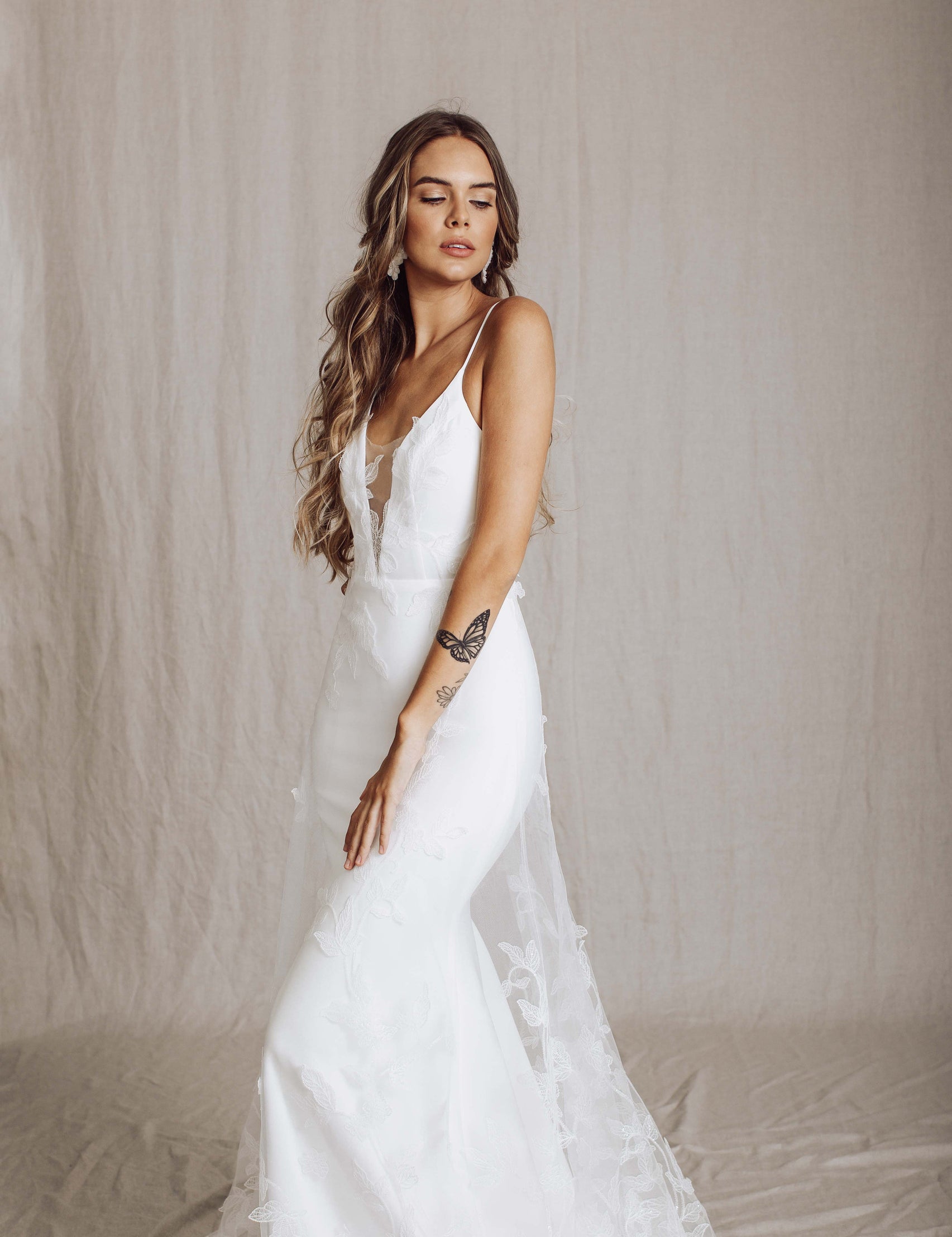 AnaisAnette_Denver_Wildatheartbridal.jpg