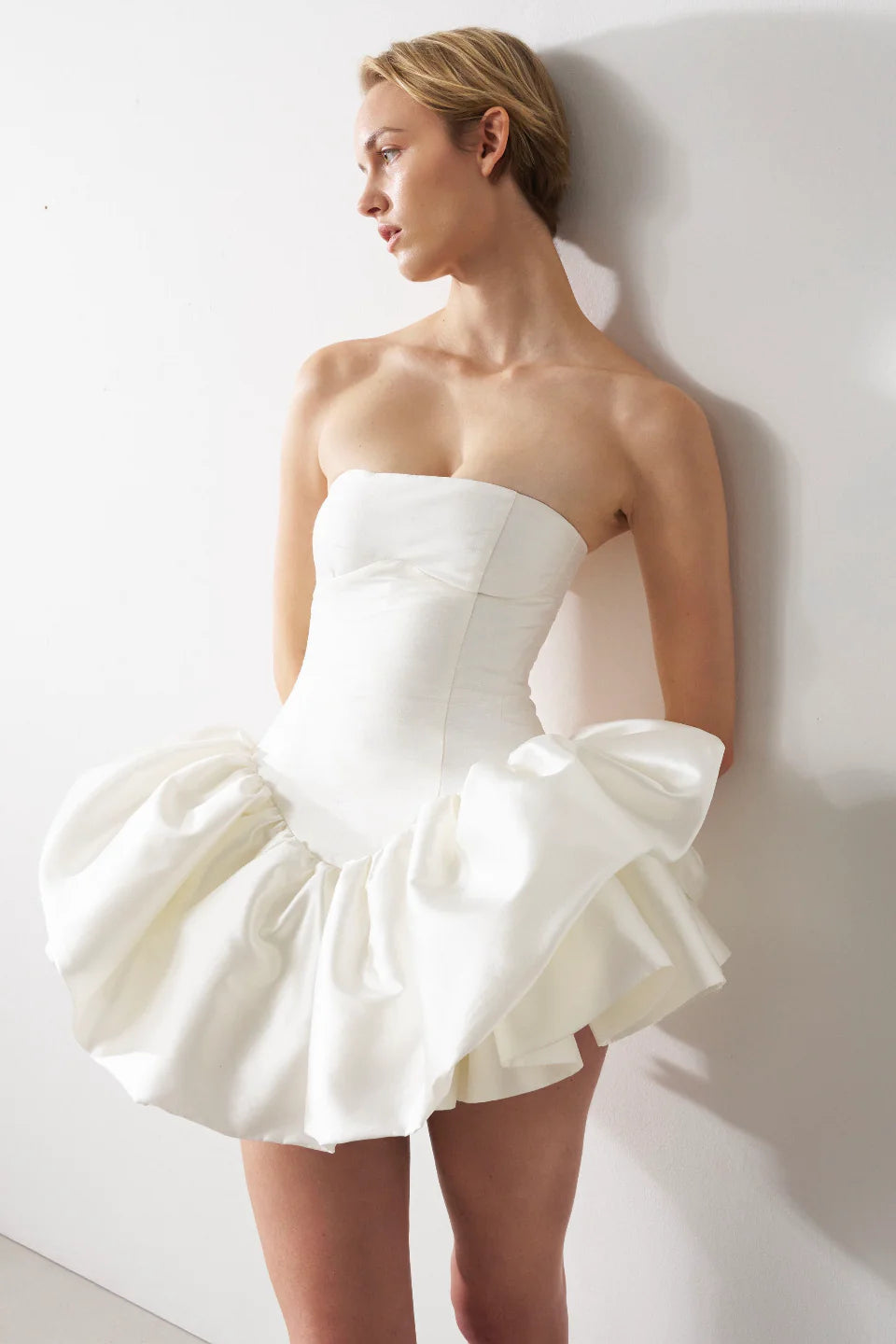Bon Bride mini modern strapless mini feestjurkje 