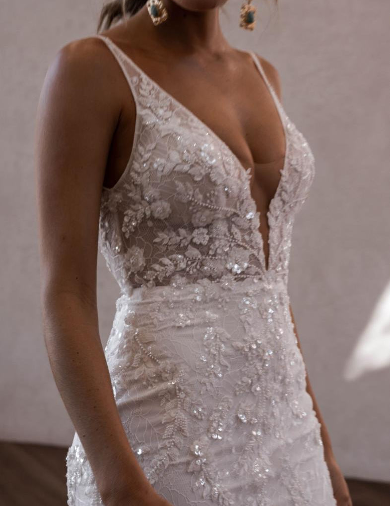 Cameron-Made-With-Love-Bridal-Wildatheartbridal1.jpg