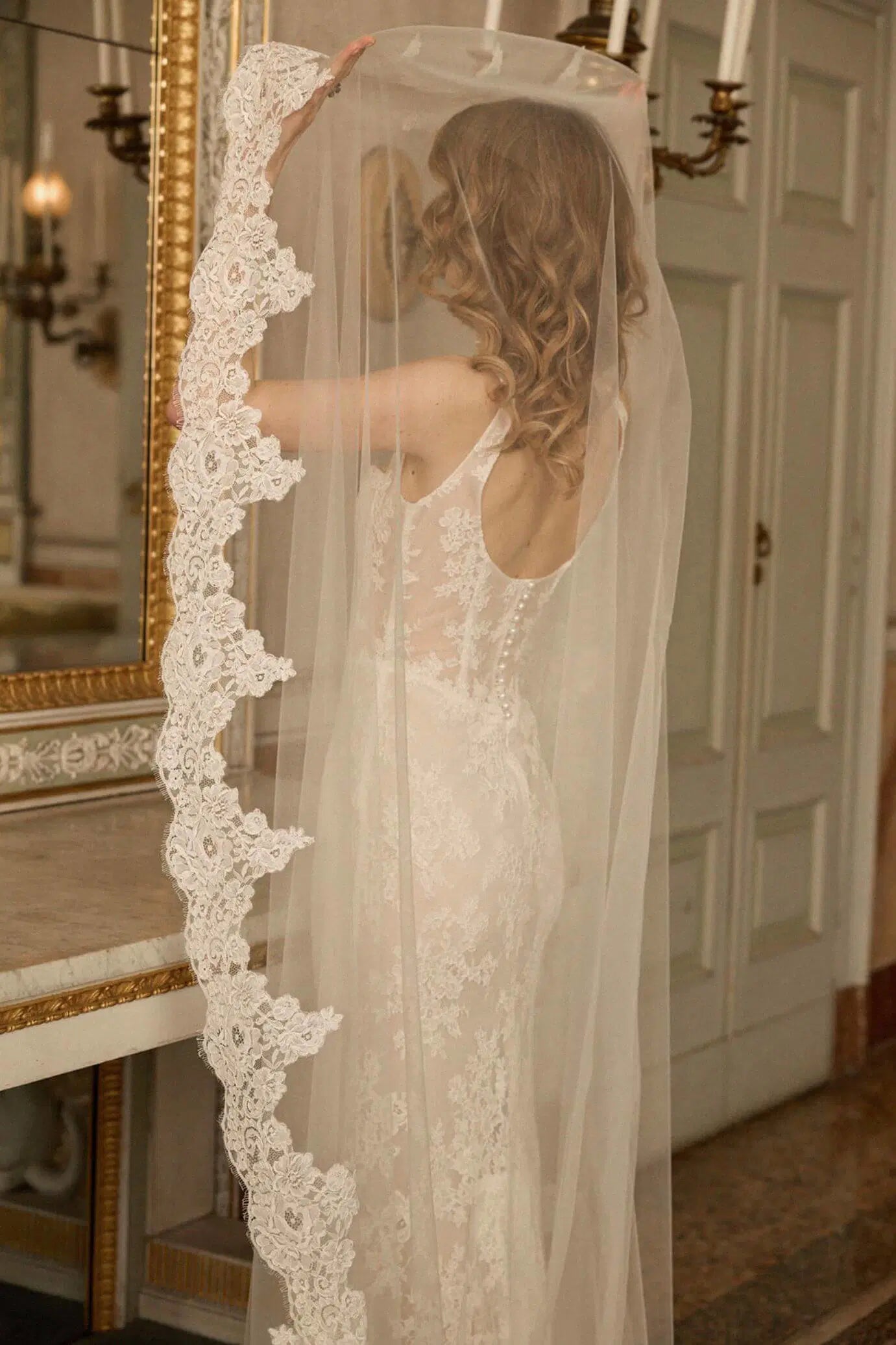 Daniela trouwjurk van Flora Bridal