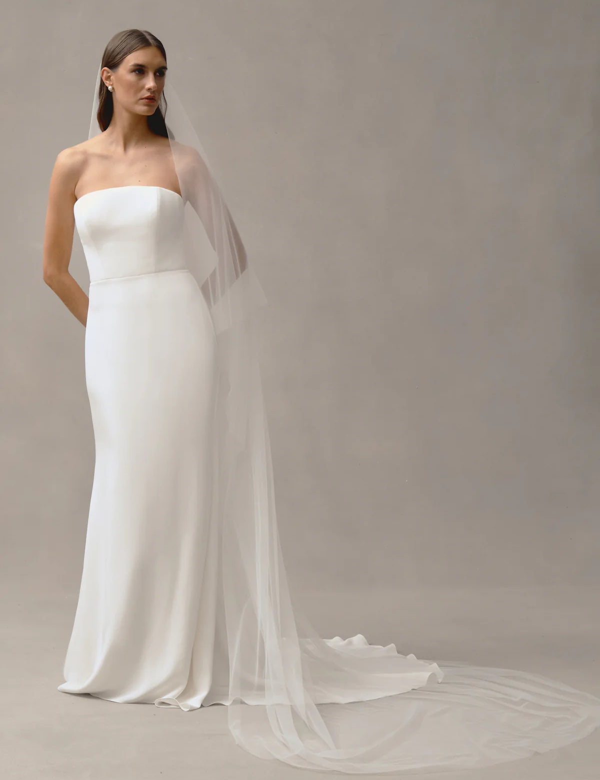 DoveVeil-AlexandraGrecco-Wildatheartbridal02.webp