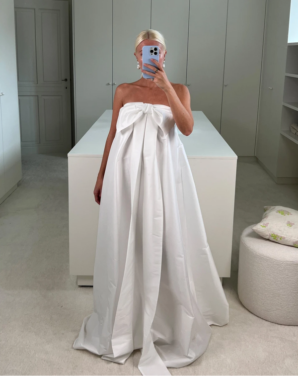 Dress Estelle met strik van Bernadette 