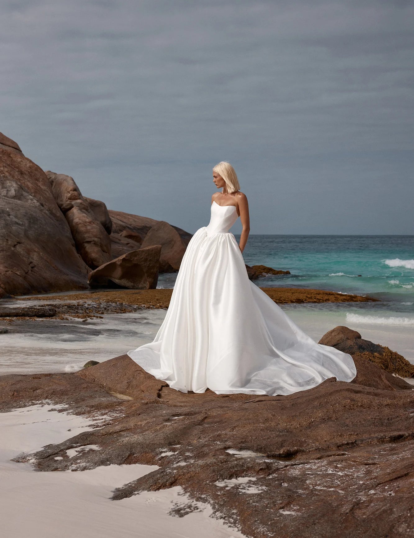 KYHA-miles-wildatheartbridal-trouwjurk