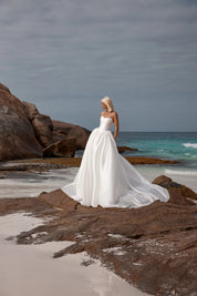 KYHA-miles-wildatheartbridal-trouwjurk