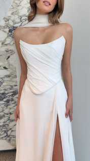 KYHA-ruby-bassett-wildatheartbridal-trouwjurk