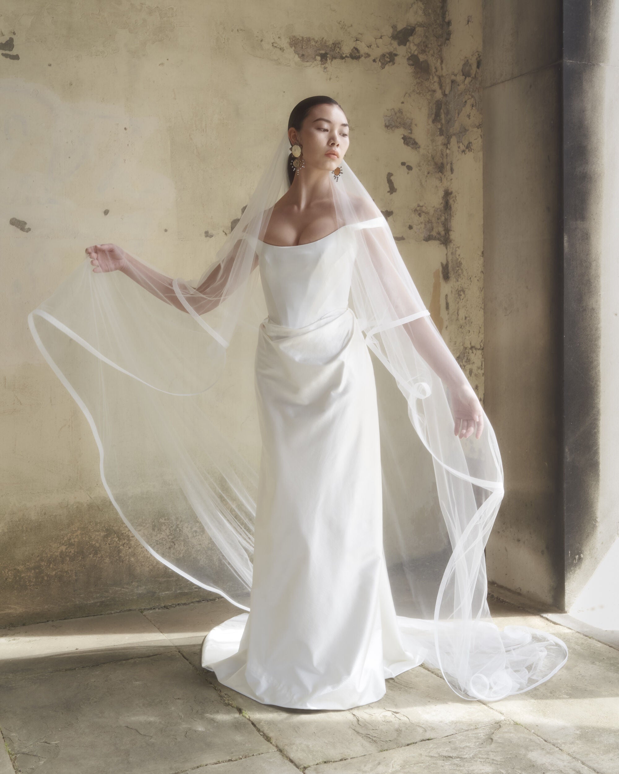 Nova Camille trouwjurk van Vivienne Westwood. Exclusief verkrijgbaar bij Wild At Heart Bridal Nederland. 