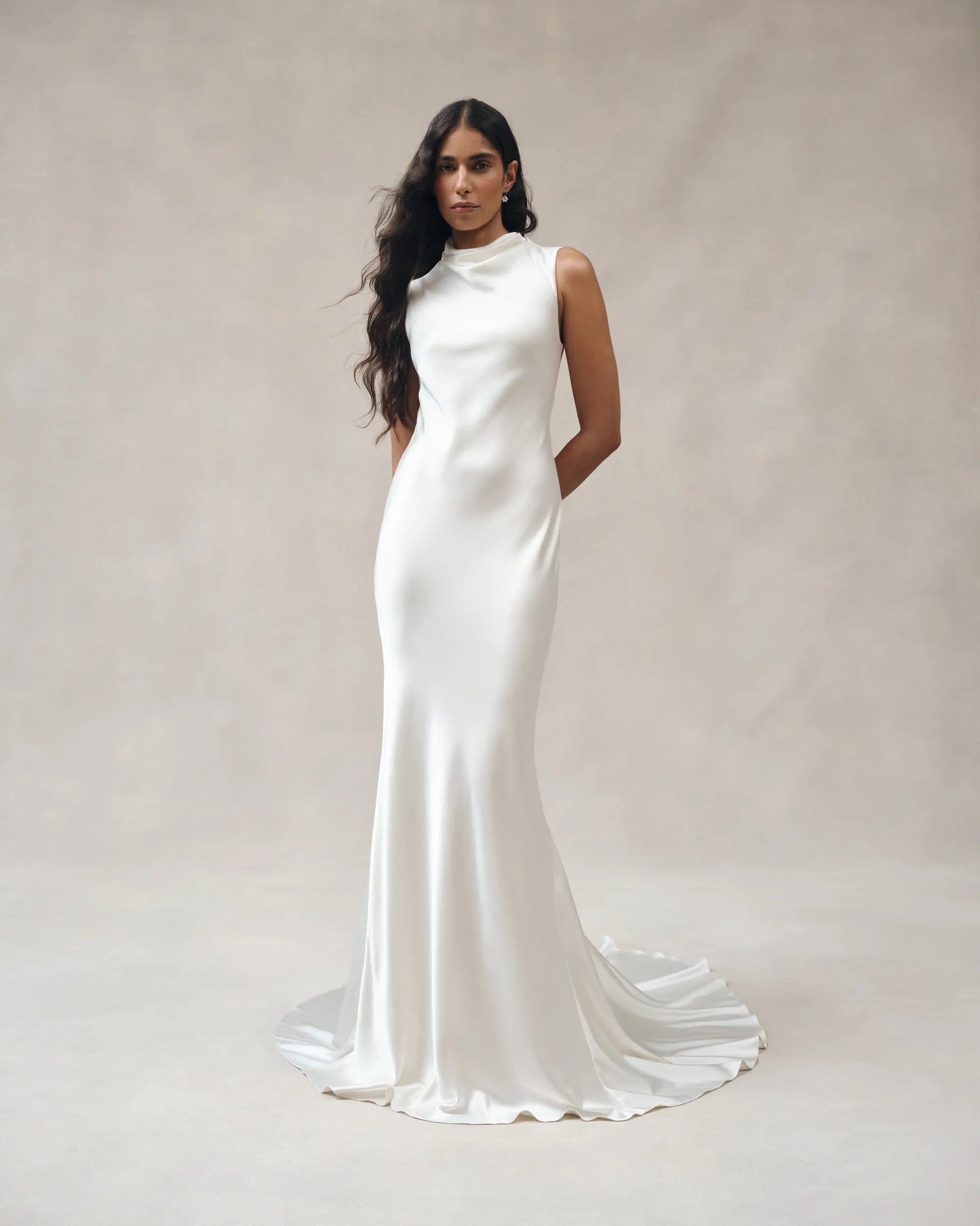 Phaedra-Alexandra_Grecco-Wildatheartbridal01.webp