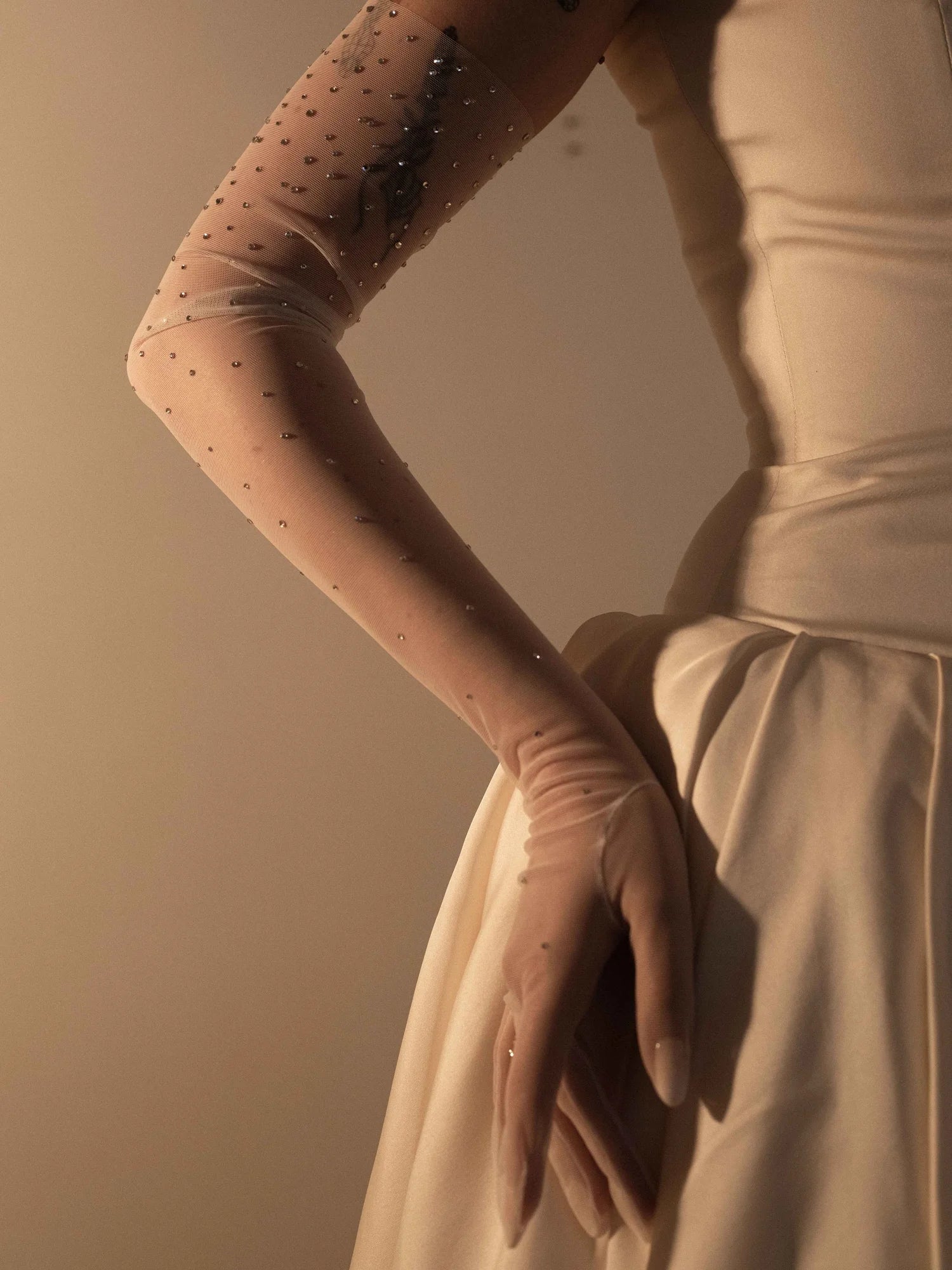 C'est Jeanne Rhea Full Glove