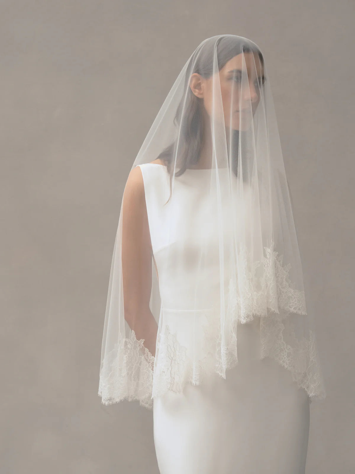 SullivanVeil_AlexandraGrecco-Wildatheartbridal02.webp