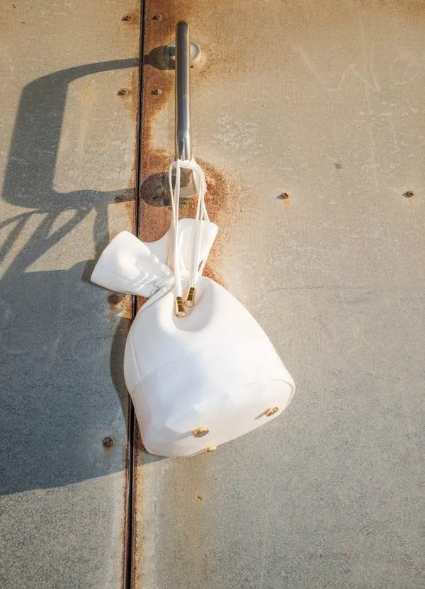 Handtas in ivory van Bon Bride