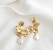 Maison Sabben Univers Pearl Earrings