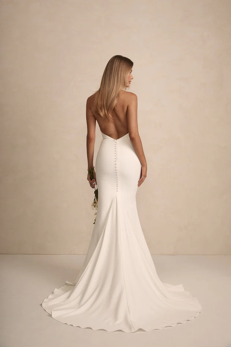Grayson trouwjurk, halter model van Made With Love bridal 