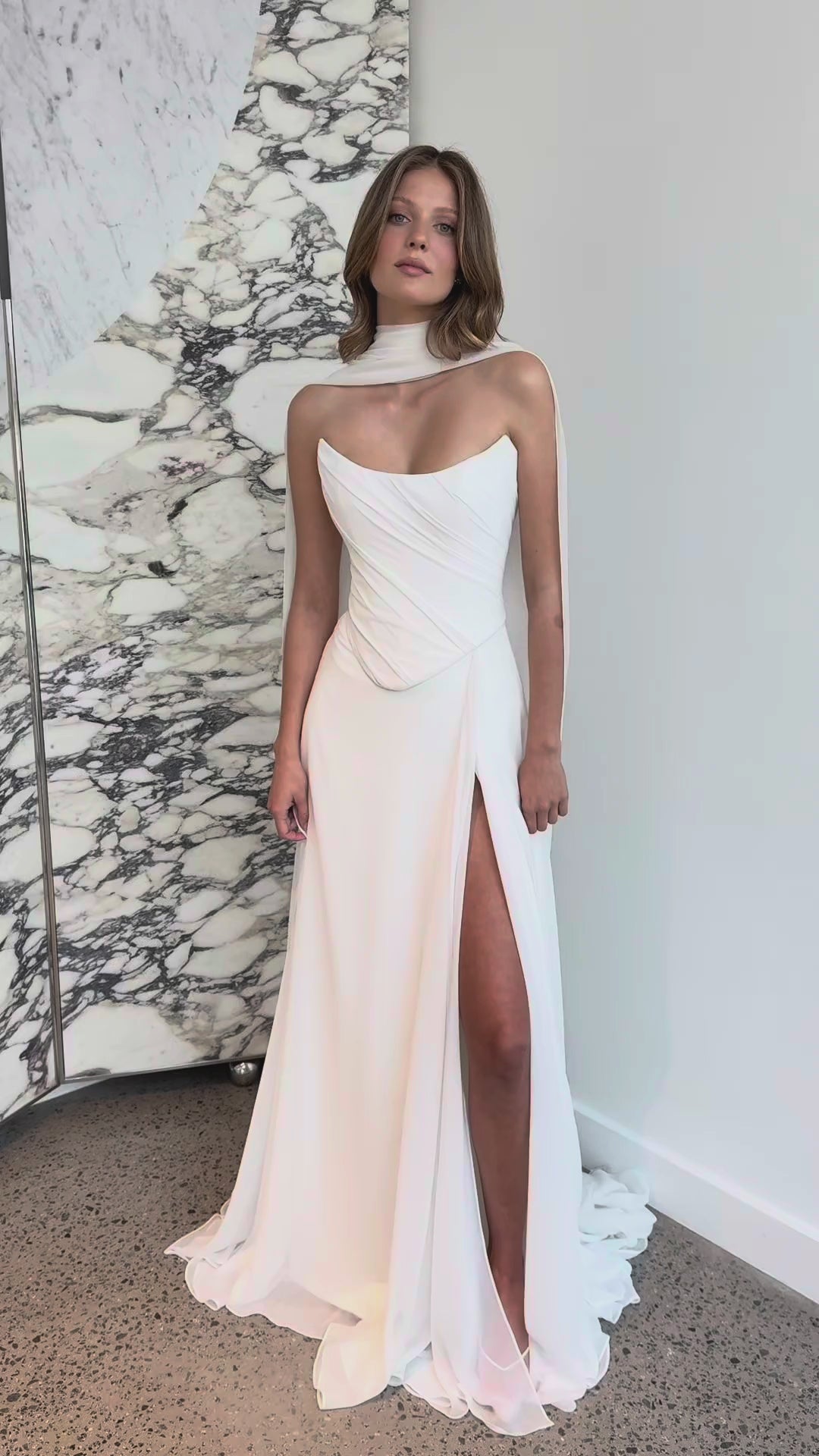 KYHA-ruby-bassett-wildatheartbridal-trouwjurk