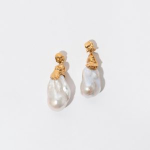 The Classic Pearl Earrings - Les Mères